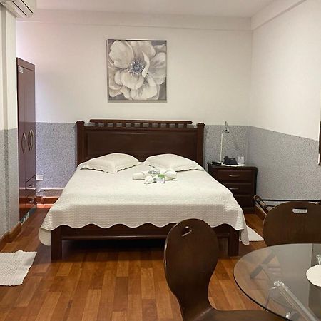 Buen Retiro Apart Hotel Santa Cruz de La Sierra Exteriör bild