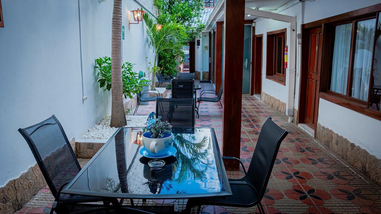 Buen Retiro Apart Hotel Santa Cruz de La Sierra Exteriör bild