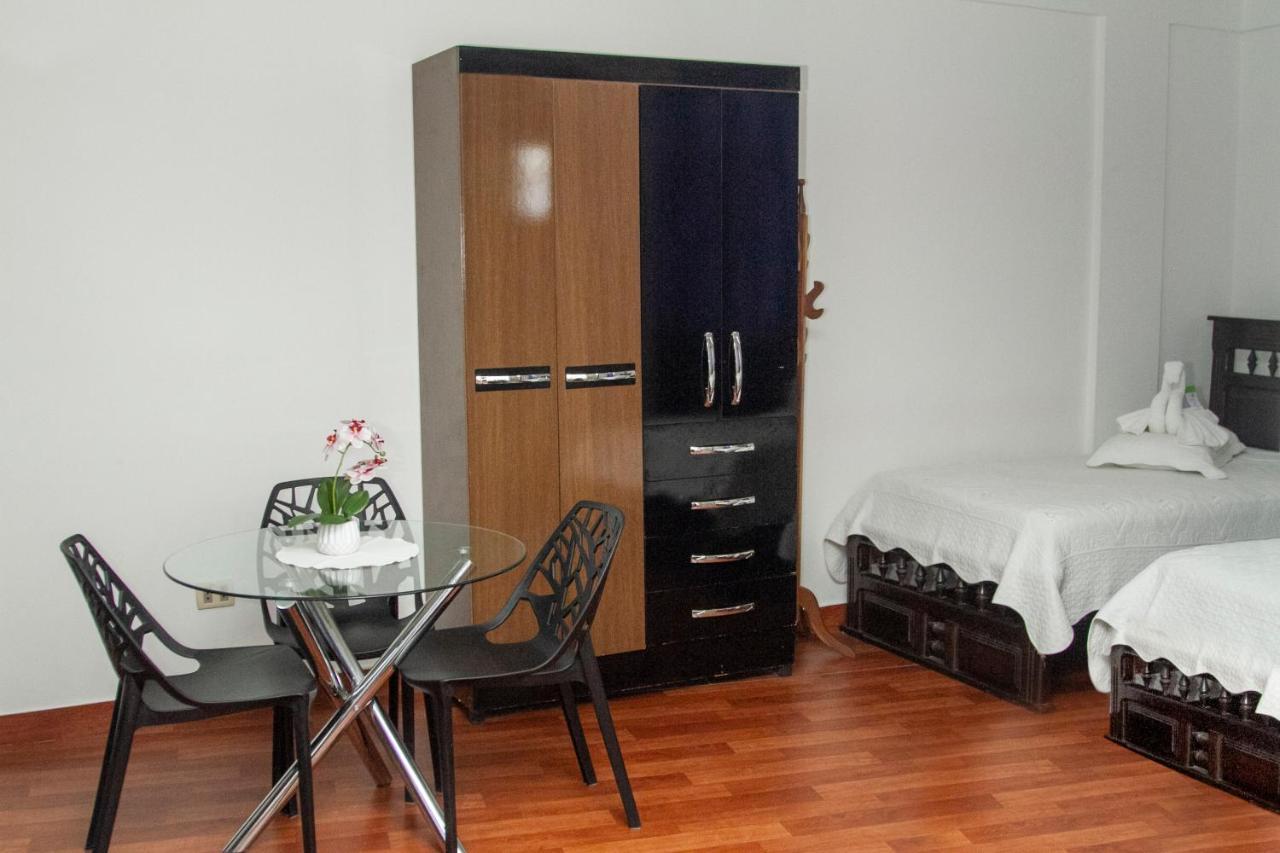 Buen Retiro Apart Hotel Santa Cruz de La Sierra Exteriör bild