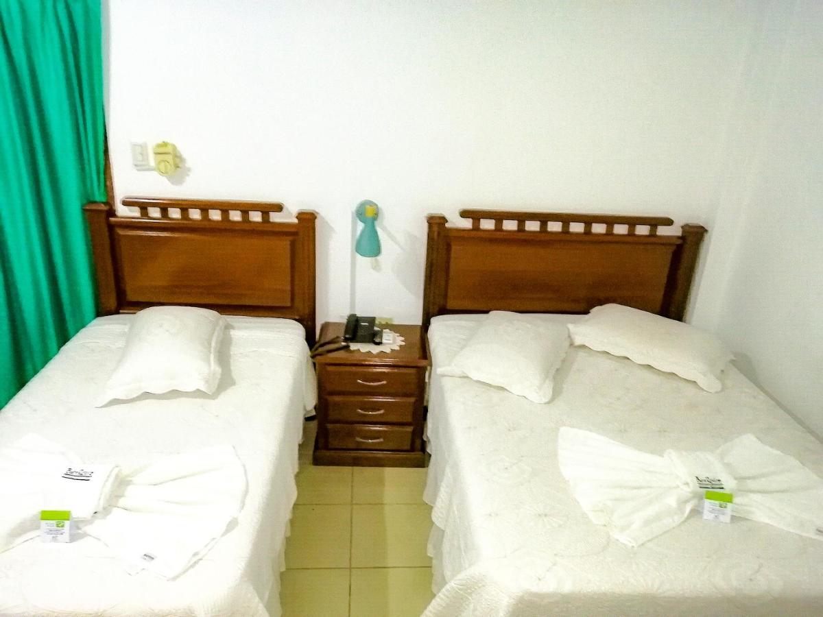 Buen Retiro Apart Hotel Santa Cruz de La Sierra Exteriör bild