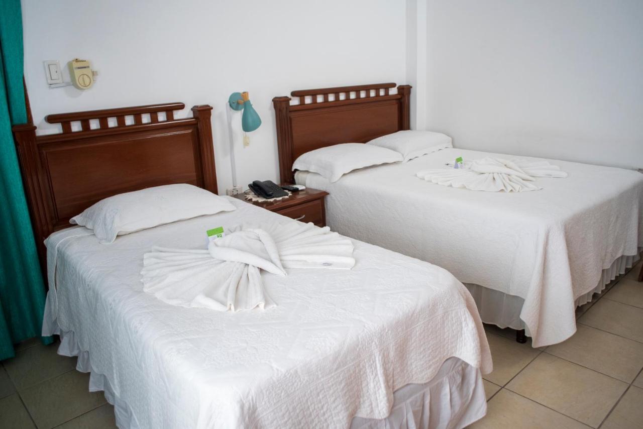 Buen Retiro Apart Hotel Santa Cruz de La Sierra Exteriör bild